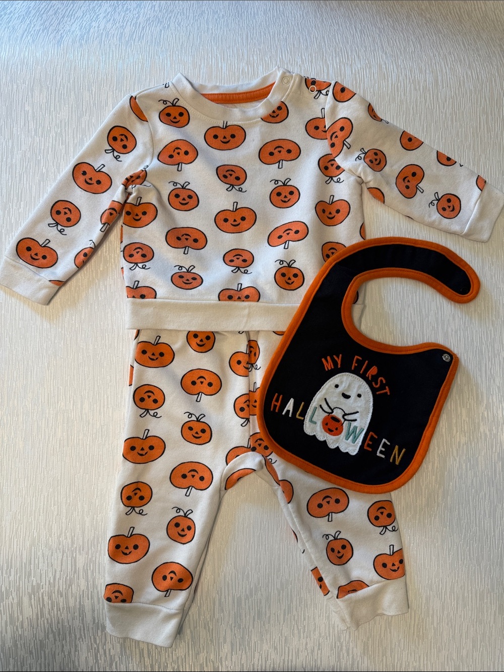 Cat & Jack Orange and Cream Pumpkin Print Two-Piece Set with Bib